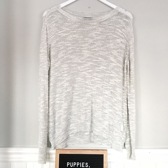 Brandy Melville Sweaters - ʙʀᴀɴᴅʏ ᴍᴇʟᴠɪʟʟᴇ ʟɪɢʜᴛᴡᴇɪɢʜᴛ sᴡᴇᴀᴛᴇʀ